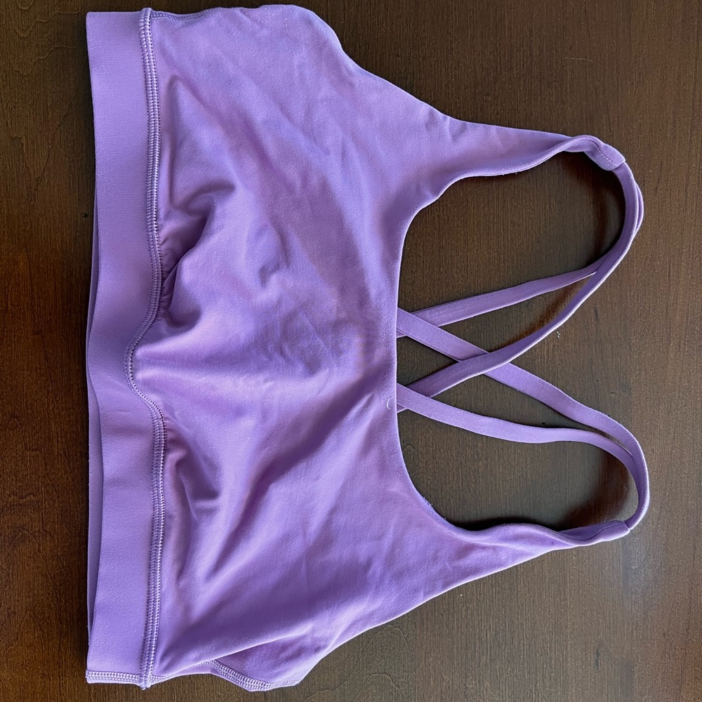 Lululemon Energy Bra in Lilac, Size 8